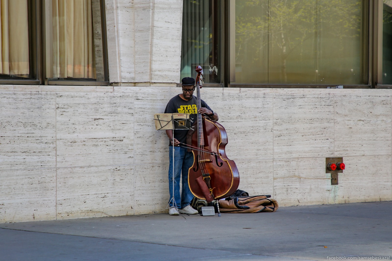 Violoncelist (zacerknuto)...